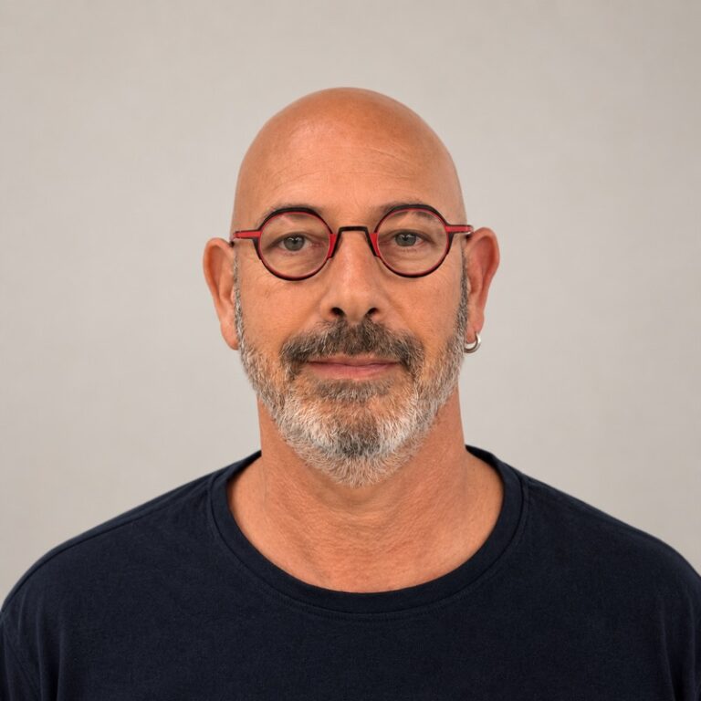 Hilik Kurtz, Head of Shading & Safety Films